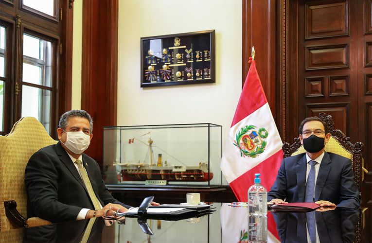 Merino califica de positiva reunión con presidente Vizcarra