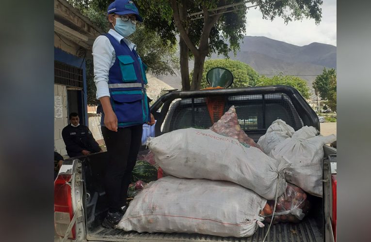 Donan alimentos incautados a la aldea San Juan Bosco