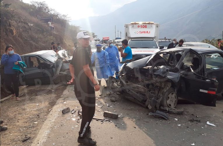 Aparatoso accidente en la carretera Central