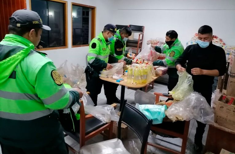 Policías entregarán víveres a familias más vulnerables