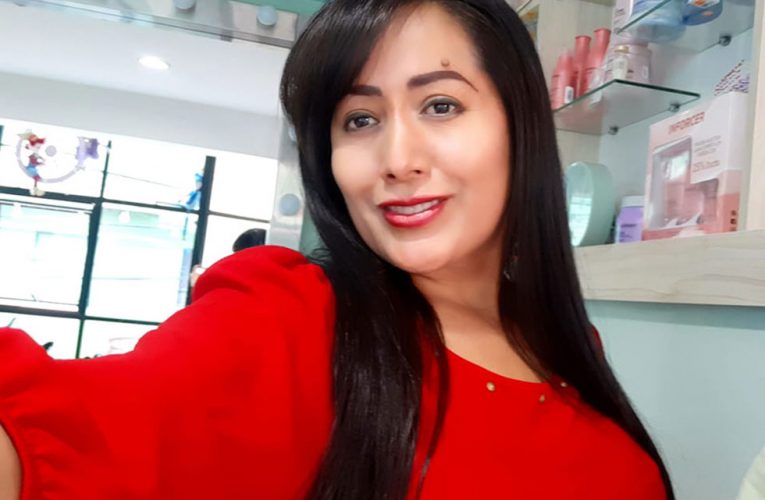 Kesia Rivera muy pronto nos brindará en video Rosas y Espinas