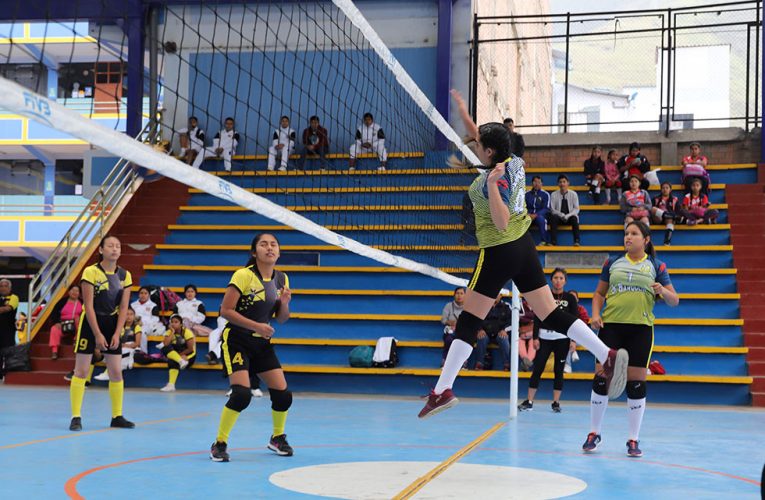 Academia León de Huánuco reanuda entrenamientos