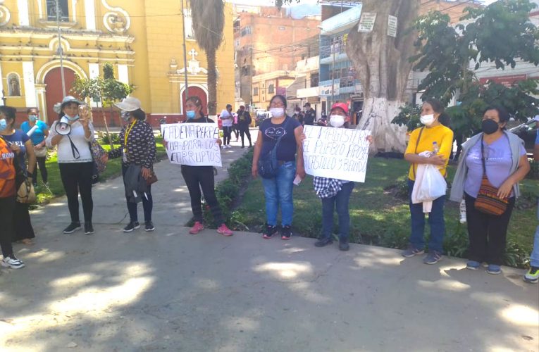 Escasa participación en marcha de Perú Libre