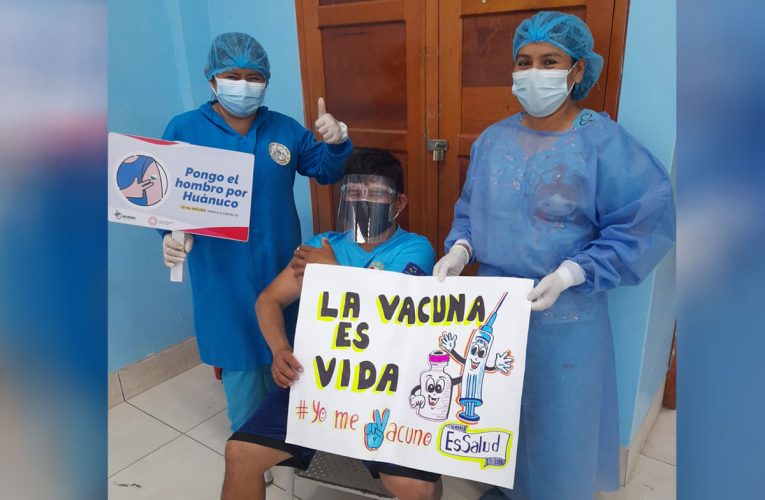 Vacunaron a  350 mayores de 40 años en Tingo María