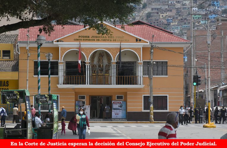 Proponen destituir a servidor judicial que concertó con cabecilla de  «Los Intocables» para quebrar audiencia