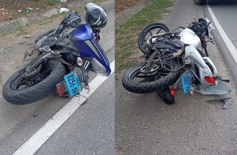 Dos motociclistas muere en choque