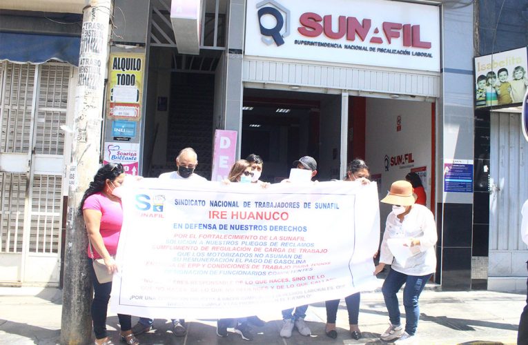 Trabajadores de Sunafil denuncian que trabajan más de 8 horas diarias