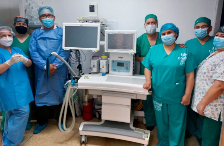 Equipan con tres máquinas de anestesia a hospitales de EsSalud