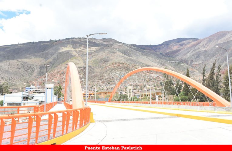 Empresa  que construyó el puente Pavletich exige el pago de  S/ 3 millones