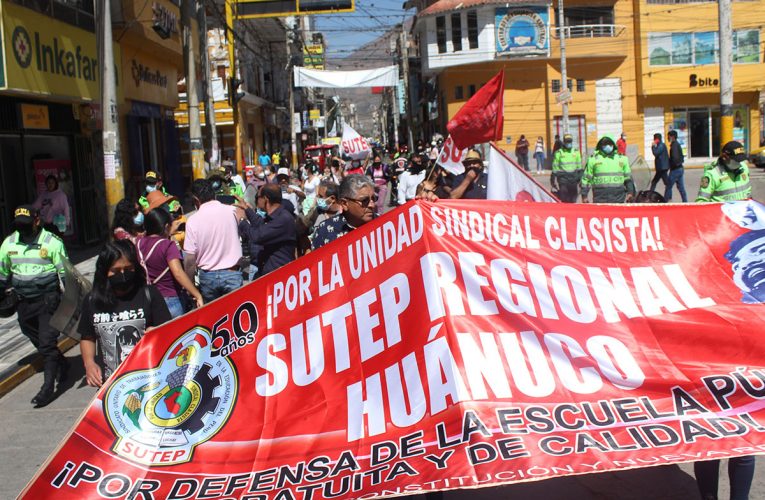 Sutep amenaza a Castillo con huelga por incumplir promesas electorales
