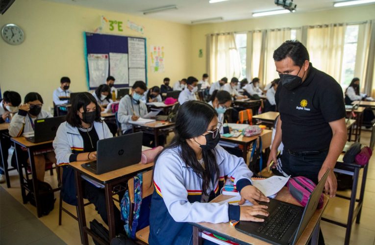 Senati lanza concurso escolar que premiará con smartphones