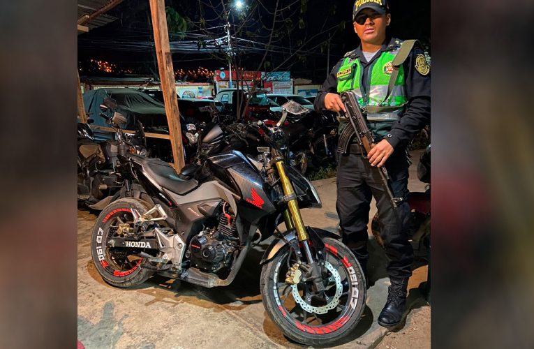 Hallan motocicleta robada del frontis de la universidad