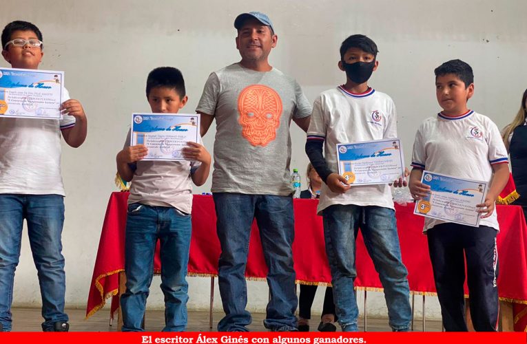 Premian a ganadores  de concurso de comprensión lectora en  colegio San Luis Gonzaga