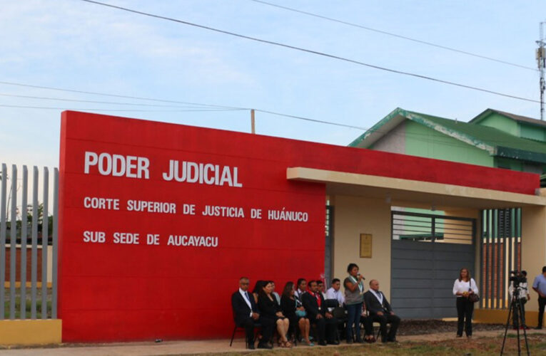 Inauguran cerco de terreno del Poder Judicial en Aucayacu