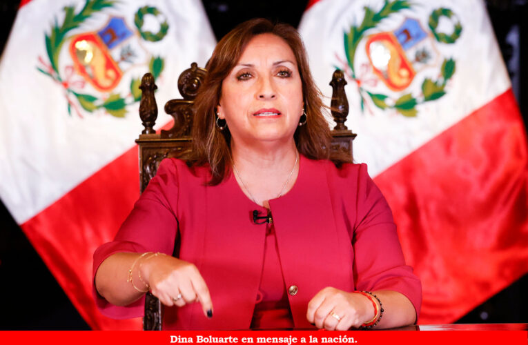 Presidenta anuncia proyectos de ley si Congreso no aprueba adelanto de elecciones