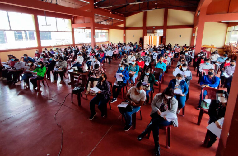 En Huánuco 15 mil profesores cobrarán  el Bono Docente