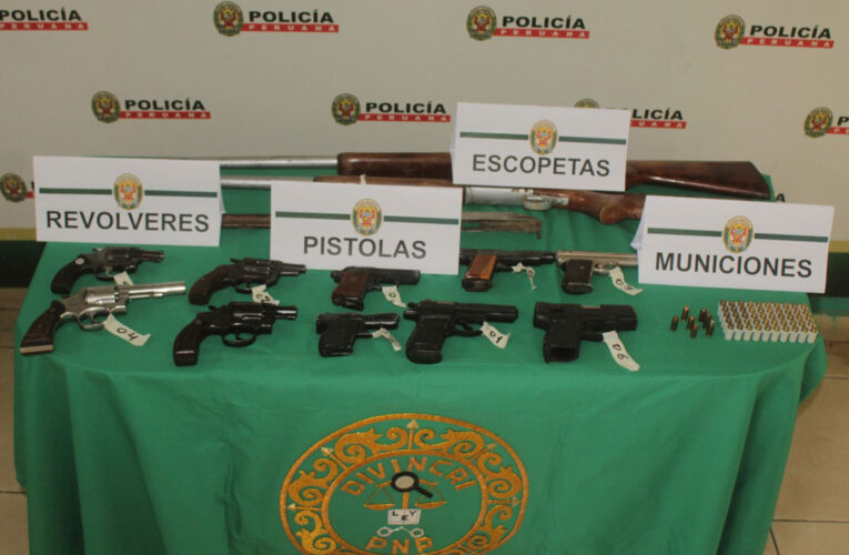 Policía recupera trece armas  de fuego con licencias vencidas