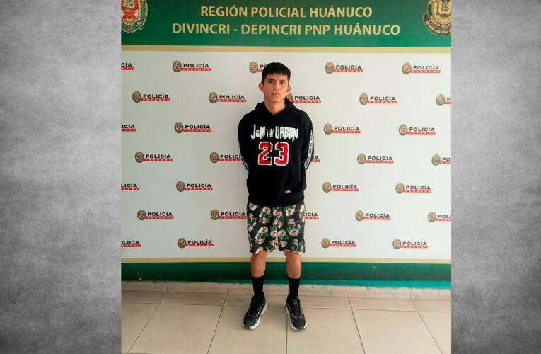 Joven que vendería droga es detenido en parque frente a colegio