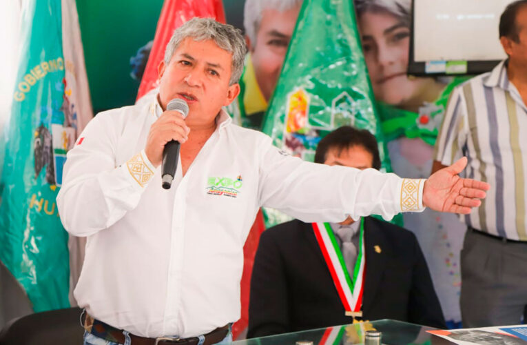 Pulgar ofrece darle clases de gestión pública a Luis Picón