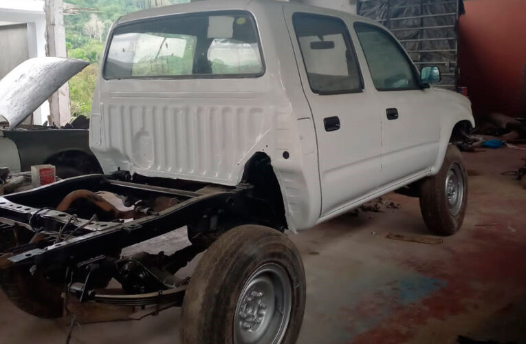 PNP incauta  camioneta municipal que estaba en taller de Tingo María