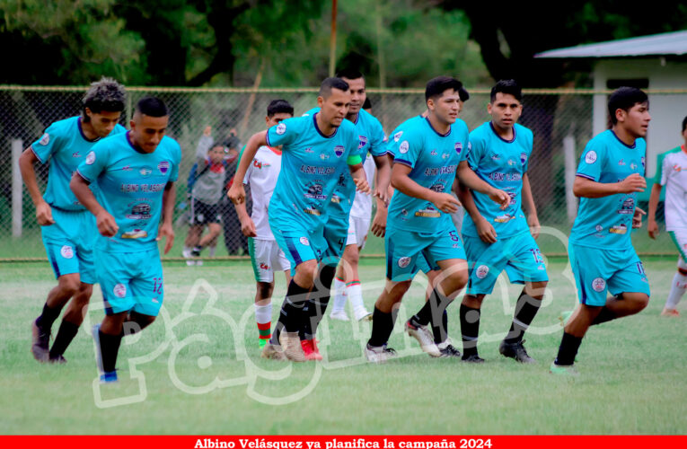 Albino Velásquez convoca jugadores