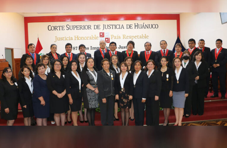 Treinta juezas laboran en la Corte de Justicia