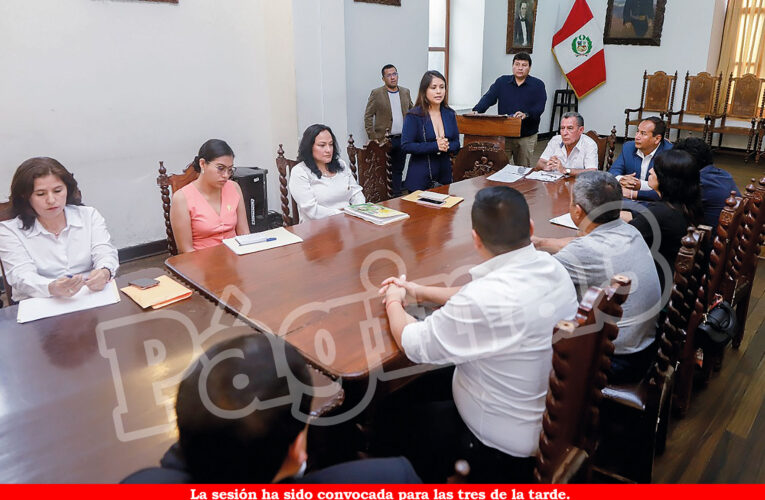 Hoy tratarán pedidos para vacar a los 13 regidores  del Concejo de Huánuco