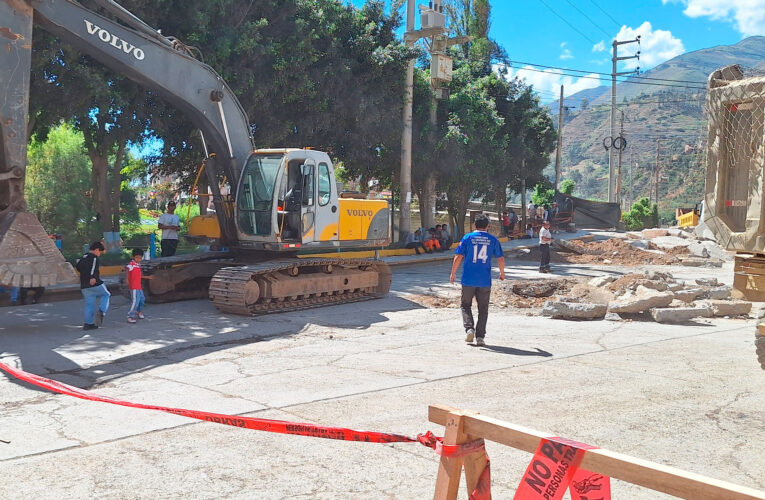 Reinician obra de pistas y veredas en Ambo