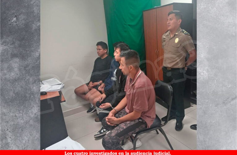 Disponen recluir a dos expolicías acusados de liderar banda