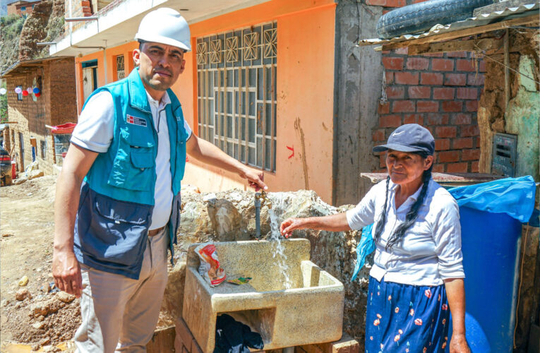 Dotan de servicio de agua a viviendas de asentamiento humano en Llicua