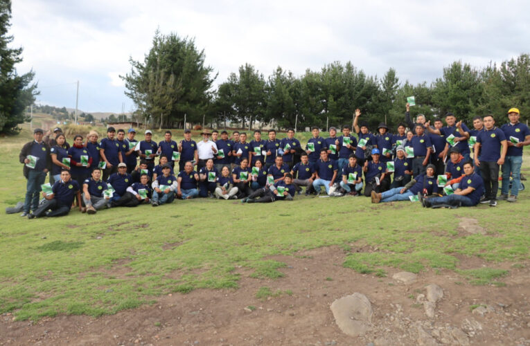 Productores de  papa nativa realizan pasantía en Ayacucho