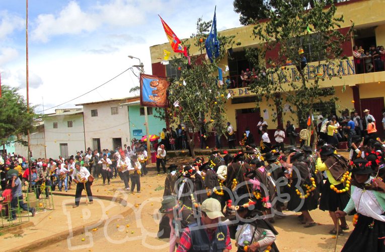 Tinkuy, el carnaval de Utao y Tambogán