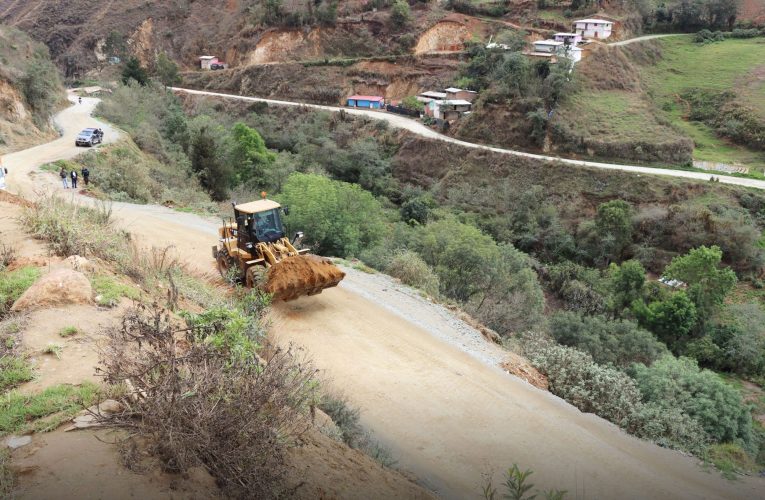 Coordinan con Provías para abrir carretera que unirá provincias de Pachitea y Puerto Inca