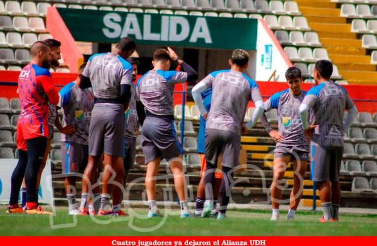Ramos, Espinoza y Leguía dejan el Alianza UDH